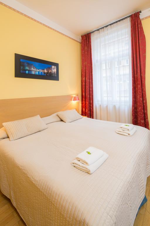 City Lounge Hotel 프라하 객실 사진